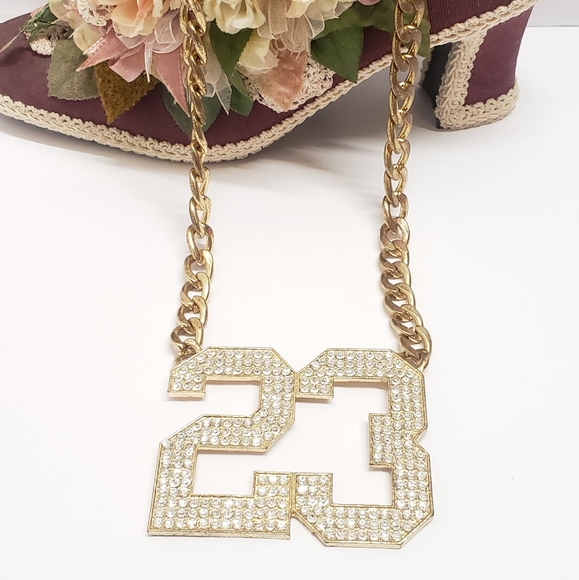 Jewelry - Amazing Crystal Gold Tone Large 23 Statement Necklace
